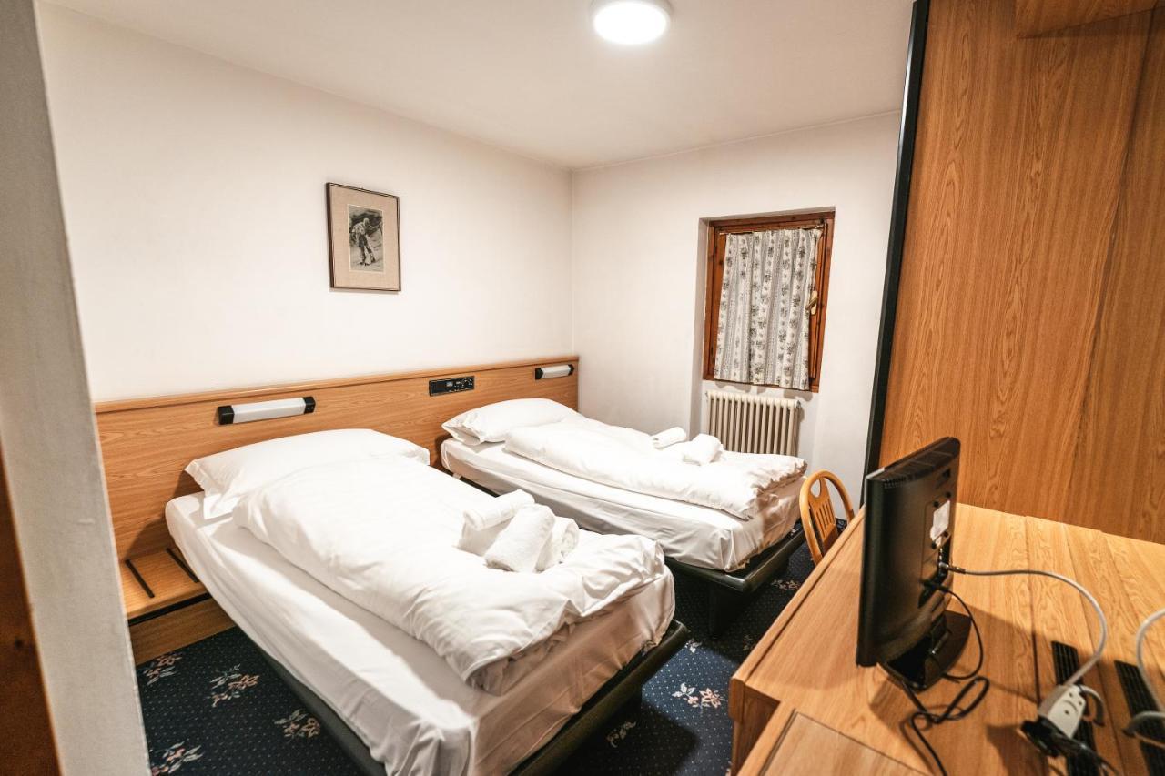 Smart Hotel Renzi Folgarida Luaran gambar