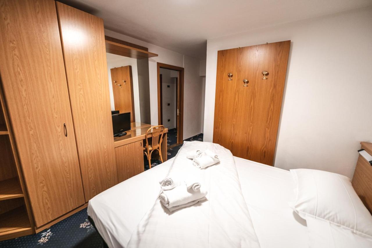 Smart Hotel Renzi Folgarida Luaran gambar