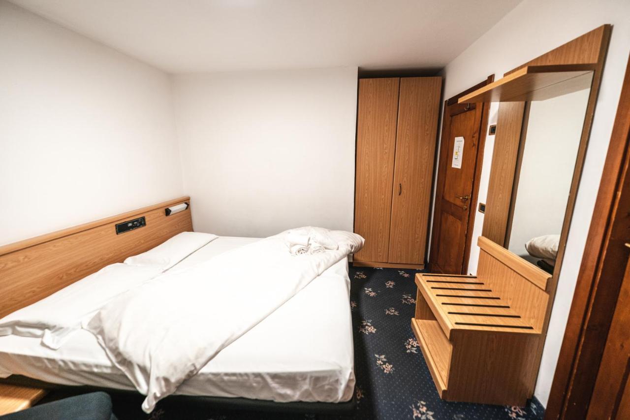 Smart Hotel Renzi Folgarida Luaran gambar